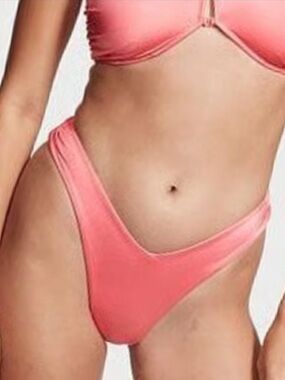 NWT Victoria's Secret Silky Lustrous Blush Pink Brazilian Bikini Bottoms